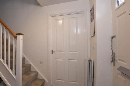 Beautiful En-Suite Room With Stairs Wokingham Exterior foto